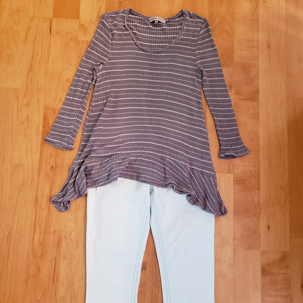 Outfit with Crop Jeans & Top